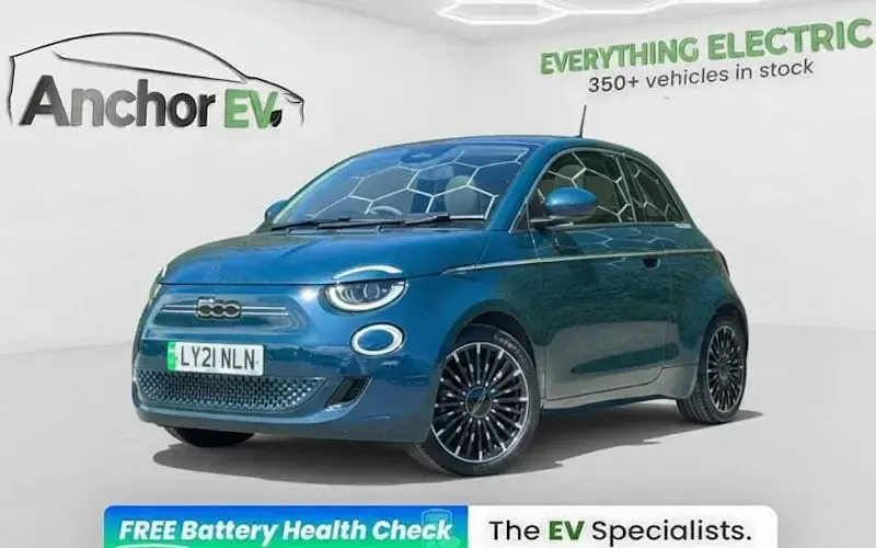 Used Fiat 500e La Prima 86 kW (118 HP) 2026 Hatchback