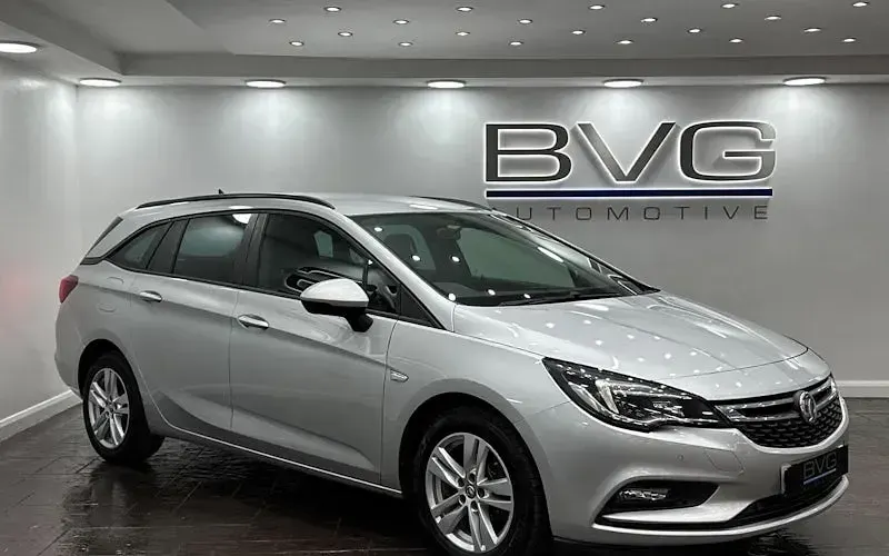 Used Vauxhall Astra S 110 HP (80 kW) 2018 Estate