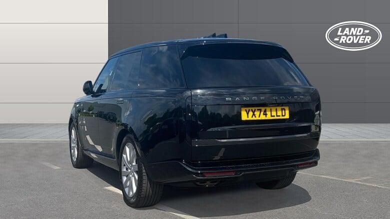 Used 2024 Land Rover Range Rover SE SUV | £90,669 (Super price) - Image 1/3