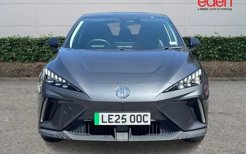 Used MG MG4 EV Trophy 180 kW (245 HP) 2025 Hatchback