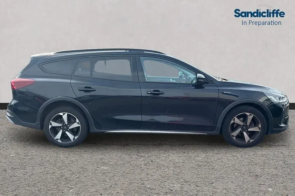 Używany Ford Focus Active 155 KM (114 kW) 2023 Kombi