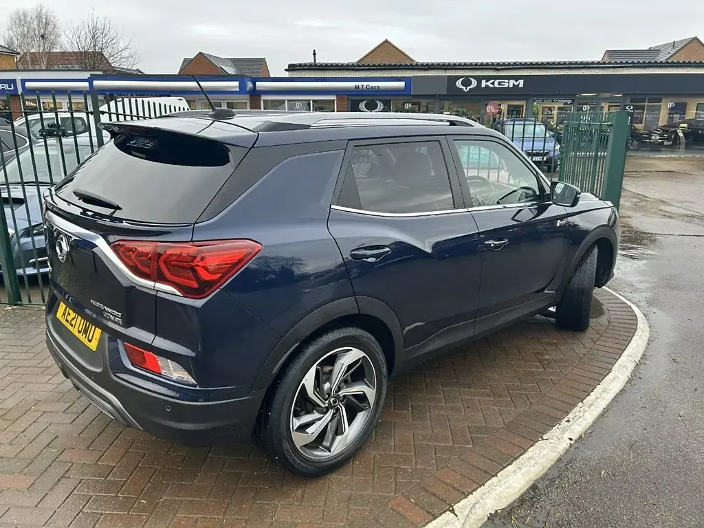 Used SsangYong Korando 163 HP (119 kW) 2021 Dandy blue Estate