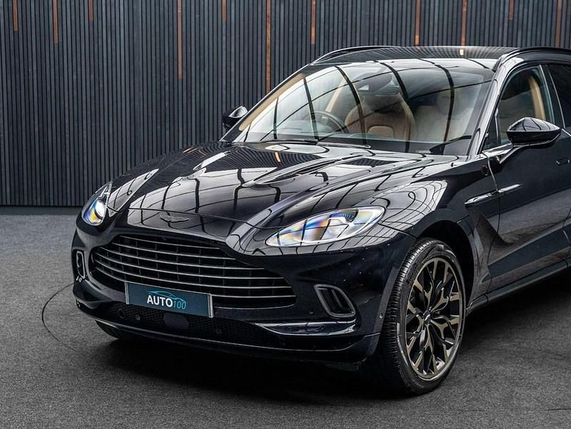 Used Aston Martin DBX 2023 Black SUV
