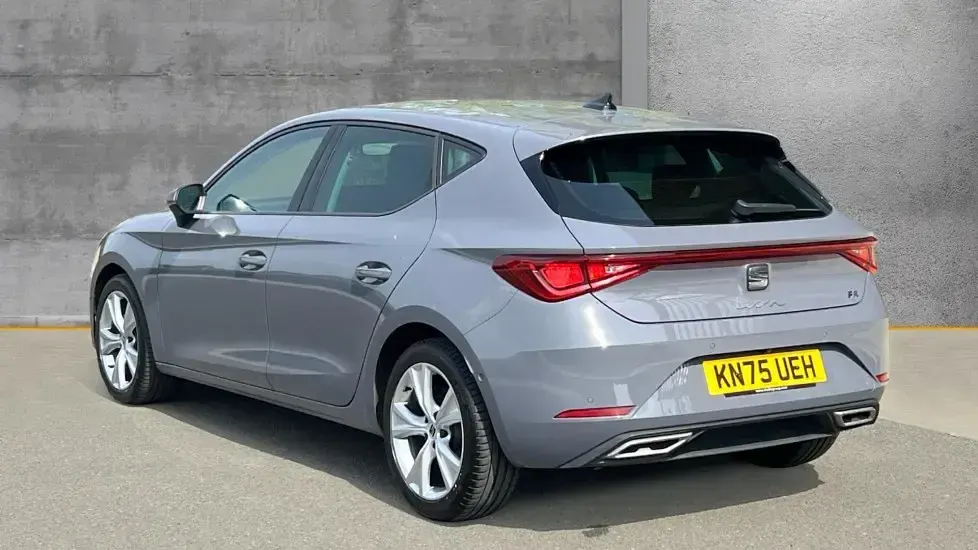 Used Seat Leon FR 130 HP (95 kW) 2025 Grey Hatchback