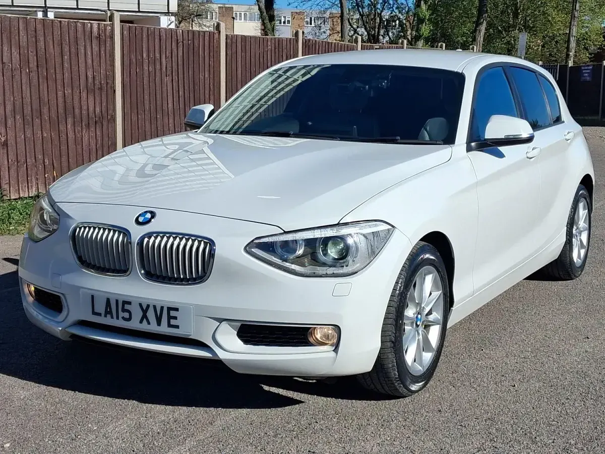 Used BMW 116 136 HP (100 kW) 2026 White Hatchback