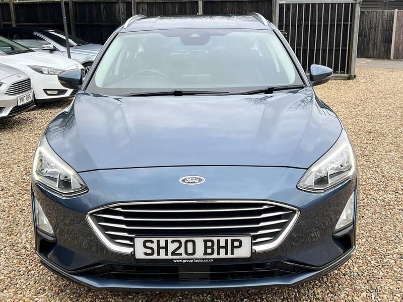 Used Ford Focus Titanium 120 HP (88 kW) 2020 Blue Estate