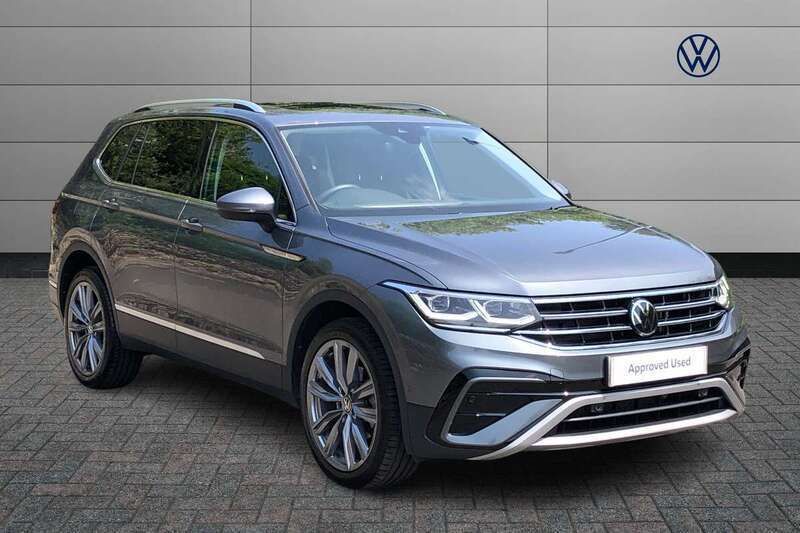 Grey Used 2024 VW Tiguan Allspace Elegance SUV | £32,200 (Fair price) - Image 1/4