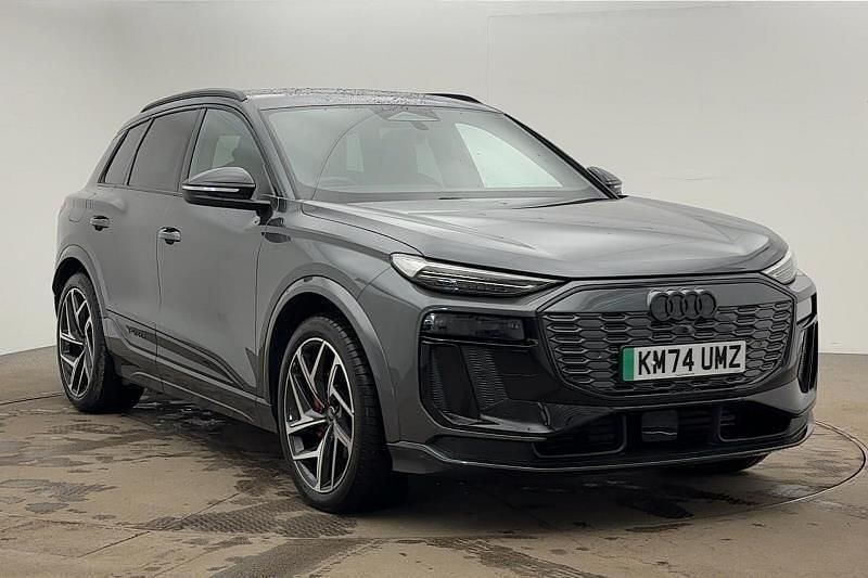 Grey Used 2024 Audi Q6 e-tron Comfort SUV | £51,950 (Fair price) - Image 1/4