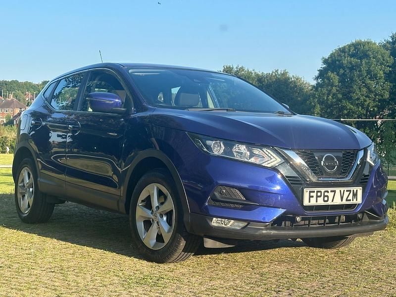 Used Nissan Qashqai Acenta 2017 Blue SUV