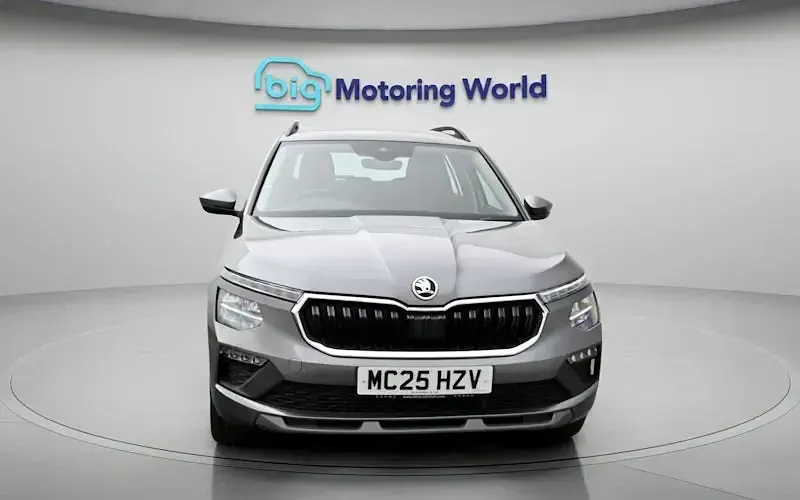 Used Skoda Kamiq SE 95 HP (69 kW) 2025 Grey SUV