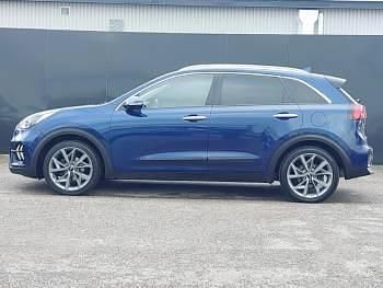 Used Kia Niro 139 HP (102 kW) 2019 Blue SUV