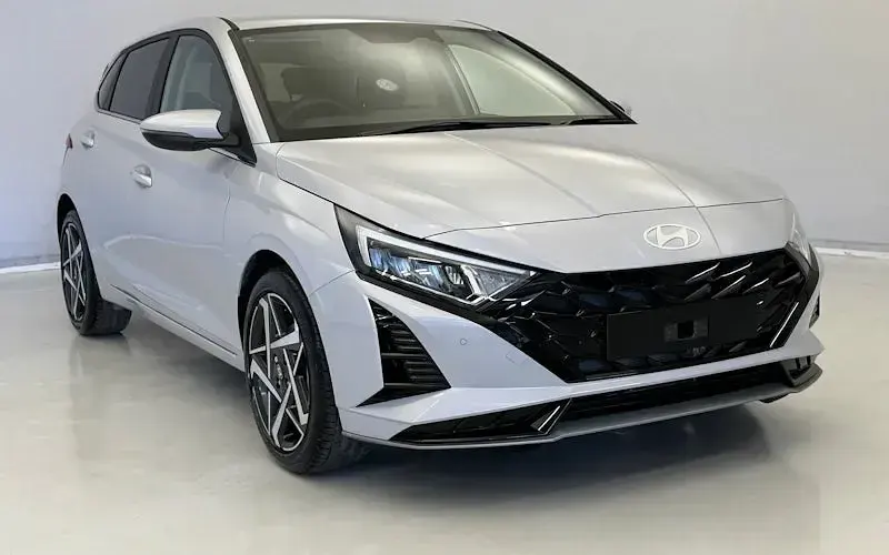 Used Hyundai i20 Blackline 90 HP (66 kW) 2026 Hatchback