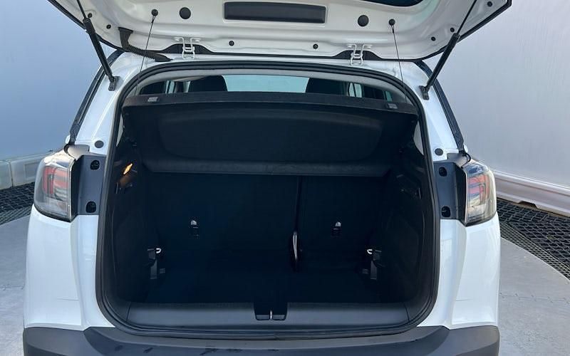 Used Vauxhall Crossland Edition 110 HP (80 kW) 2021 White SUV