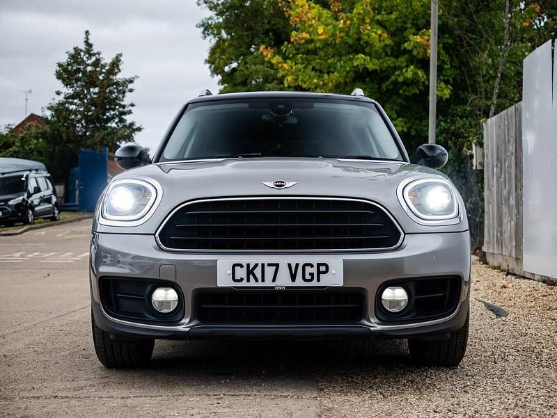 Usado Mini Cooper 2017 Plateado Utilitario