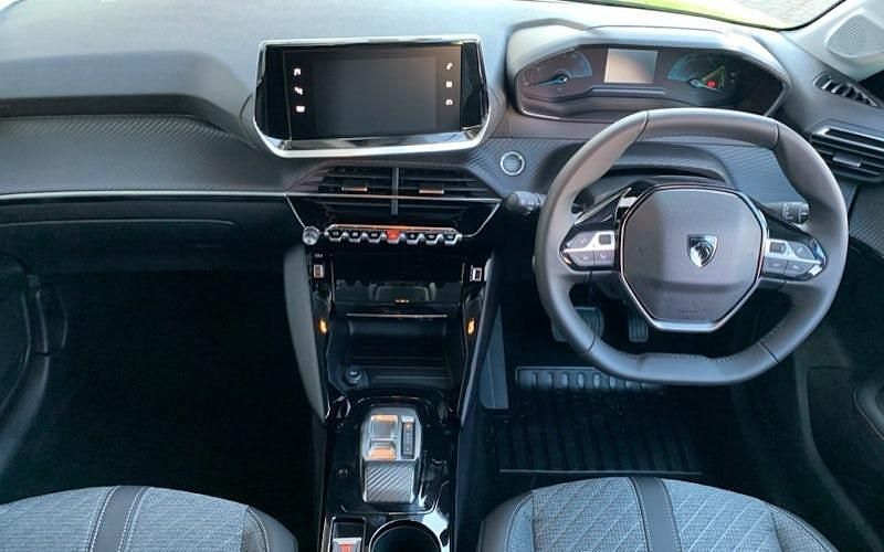 Used Peugeot e-208 Style 100 kW (137 HP) 2023 Hatchback