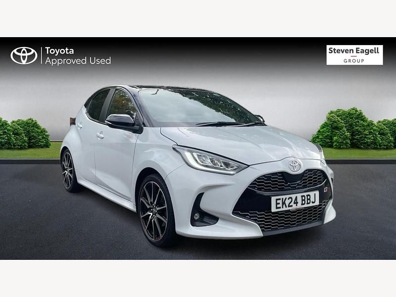 Grey/black Used 2024 Toyota Yaris Hybrid Sport Hatchback | £20,000 (A bit pricey) - Image 1/3
