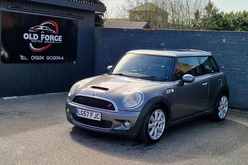 Usado Mini Cooper S Hatch 175 HP (128 kW) 2007 Cinzento Citadino