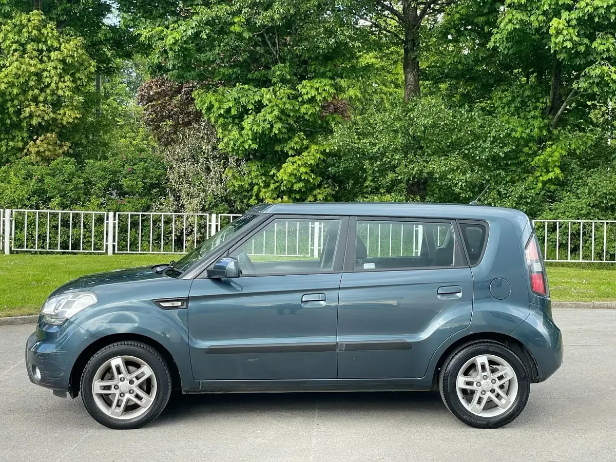 Used Kia Soul 126 HP (92 kW) 2009 Blue SUV