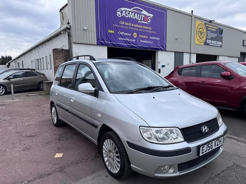 Used Hyundai Matrix 103 HP (75 kW) 2006 Silver MPV