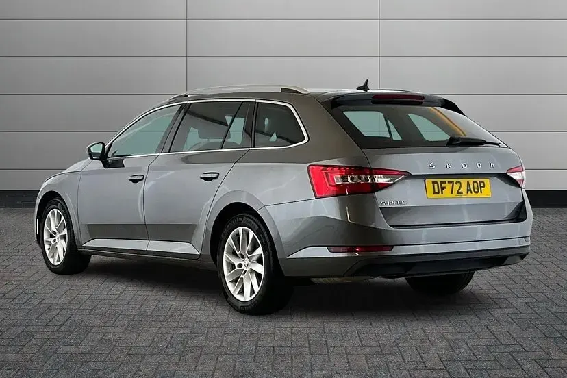 Used Skoda Superb SE Technology 150 HP (110 kW) 2023 Graphite grey Estate