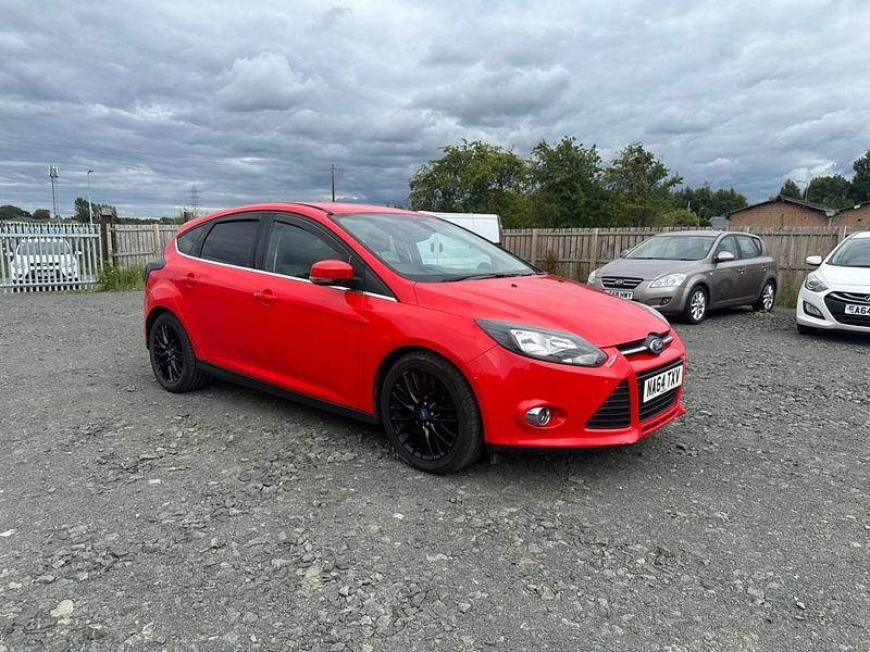 Red Used 2014 Ford Focus Zetec Hatchback | £2,495 (Good price) - Image 1/4