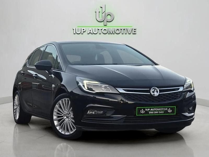 Black Used 2018 Vauxhall Astra Elite Hatchback | £7,747 (A bit pricey) - Image 1/4
