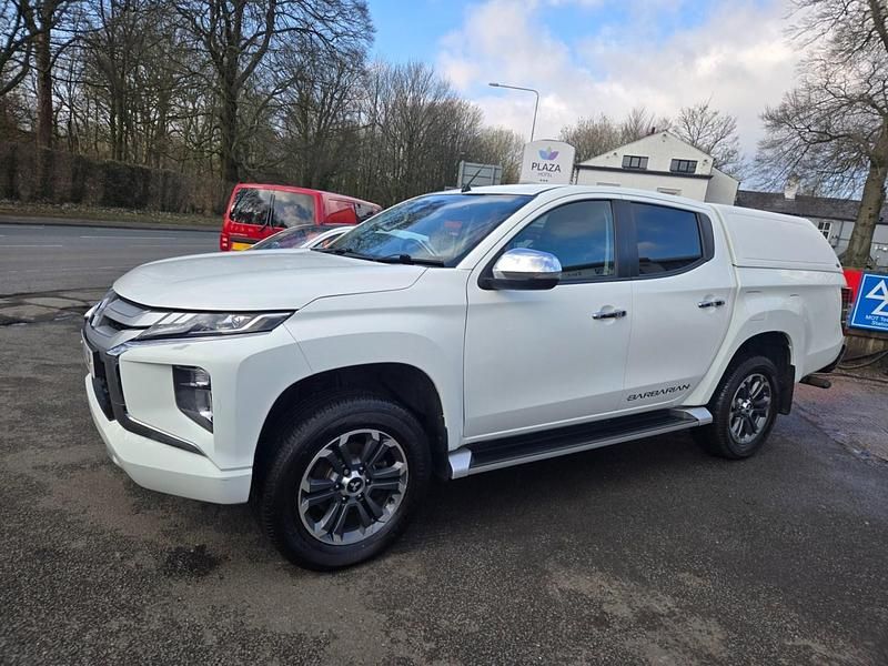 Usado Mitsubishi L200 2021 Branco Pickup