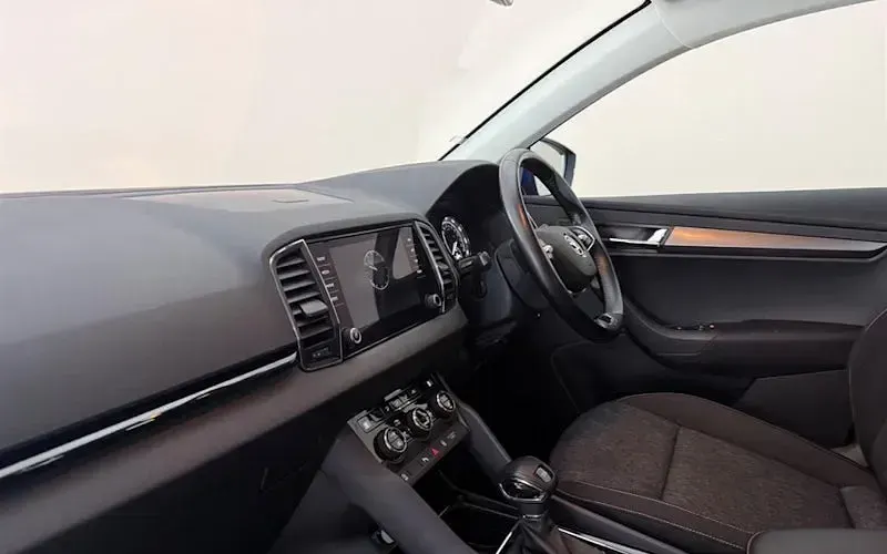 Used Skoda Karoq SE Drive 150 HP (110 kW) 2021 Blue SUV