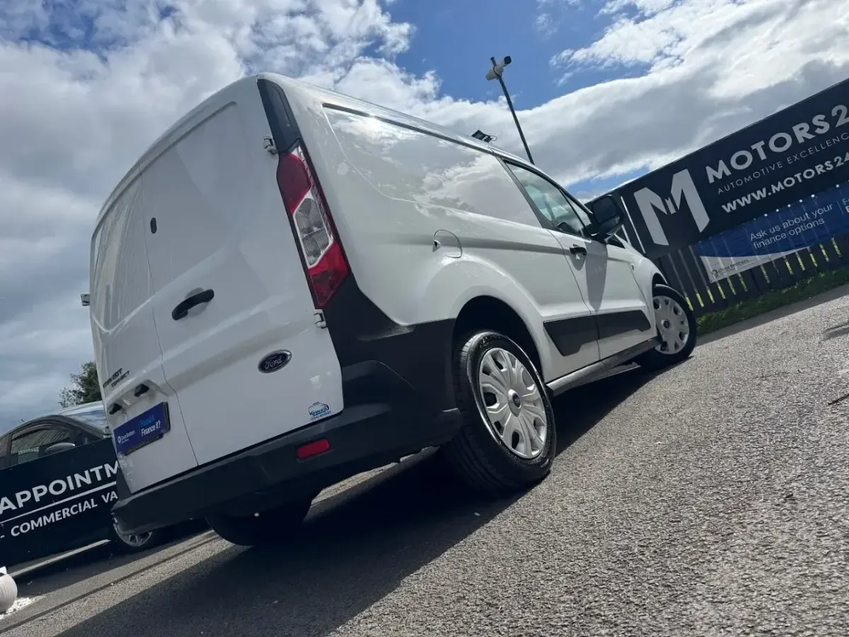 Used Ford Transit 75 HP (55 kW) 2016 White Van