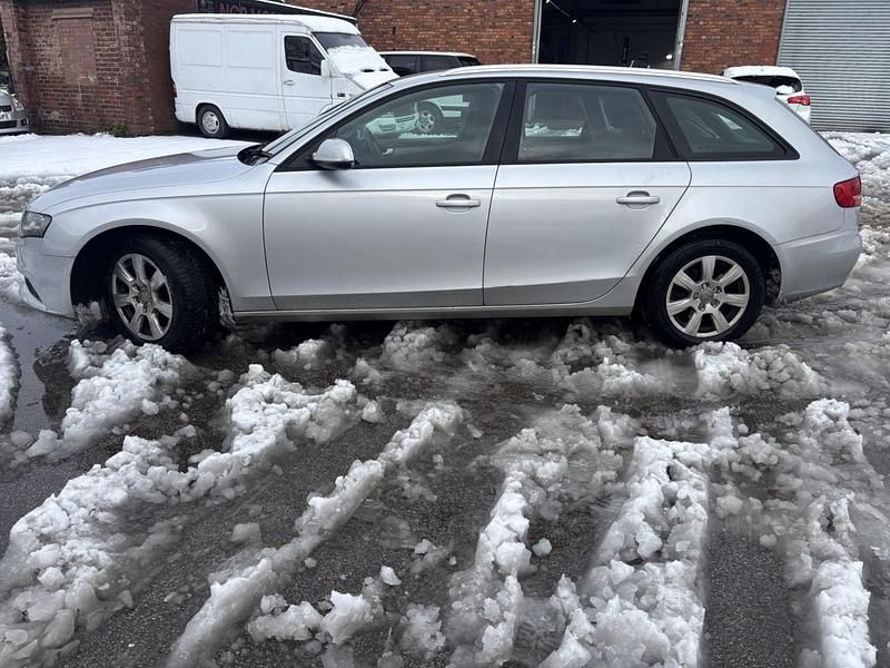 Used Audi A4 160 HP (117 kW) 2009 Silver Estate