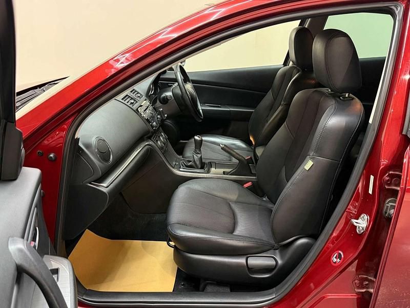 Begagnad Mazda 6 Inclusive 180 HK (132 kW) 2012 Röd Halvkombi