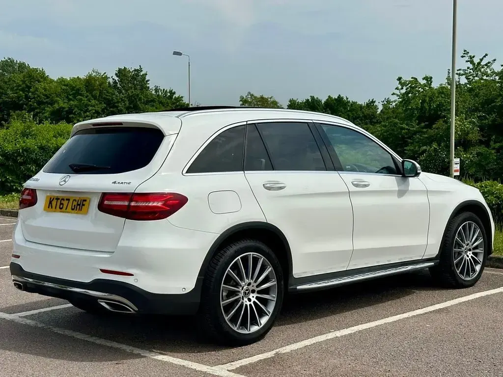 Used Mercedes GLC350 AMG line 258 HP (189 kW) 2017 White SUV