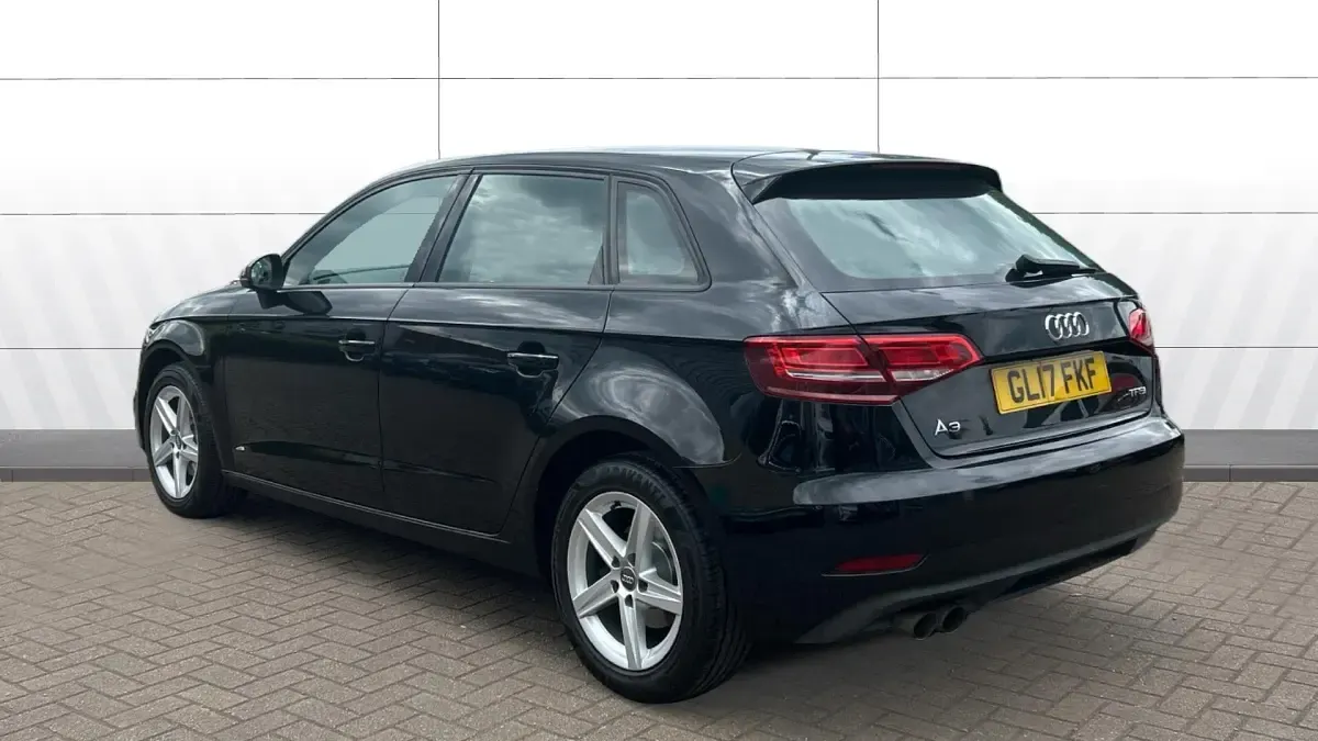 Używany Audi A3 150 KM (110 kW) 2017 Czarny Hatchback