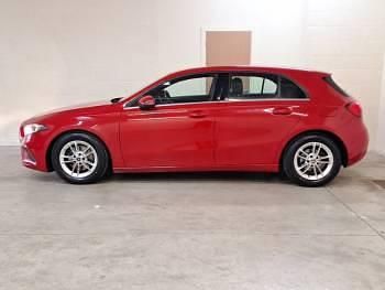 Used Mercedes A180 Executive 116 HP (85 kW) 2018 Red Hatchback
