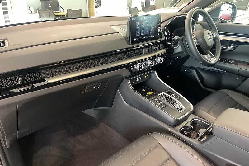 Used Honda CR-V Advance 184 HP (135 kW) 2024 White SUV