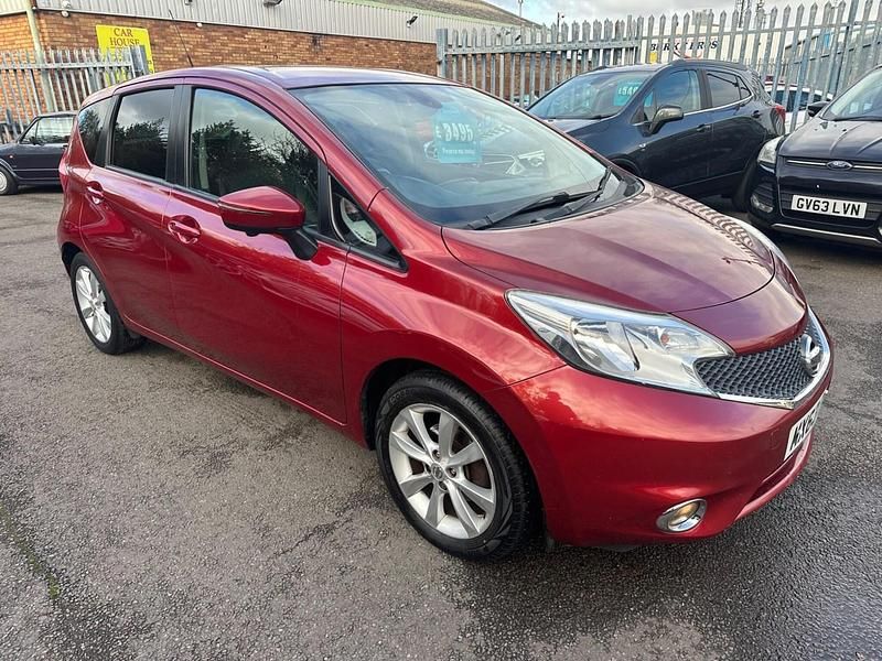 Used Nissan Note Tekna 90 HP (66 kW) 2013 Red MPV