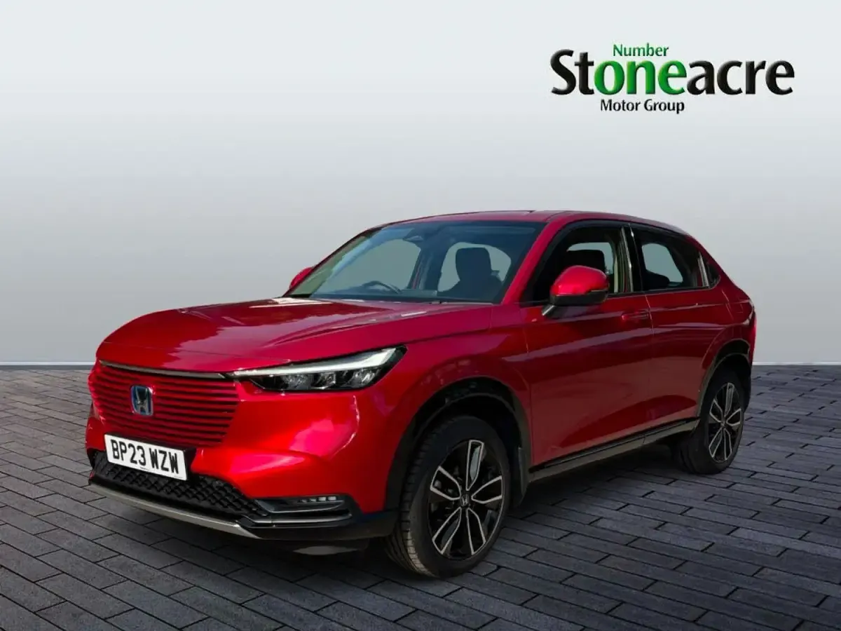 Used Honda HR-V Advance 131 HP (96 kW) 2023 Red SUV