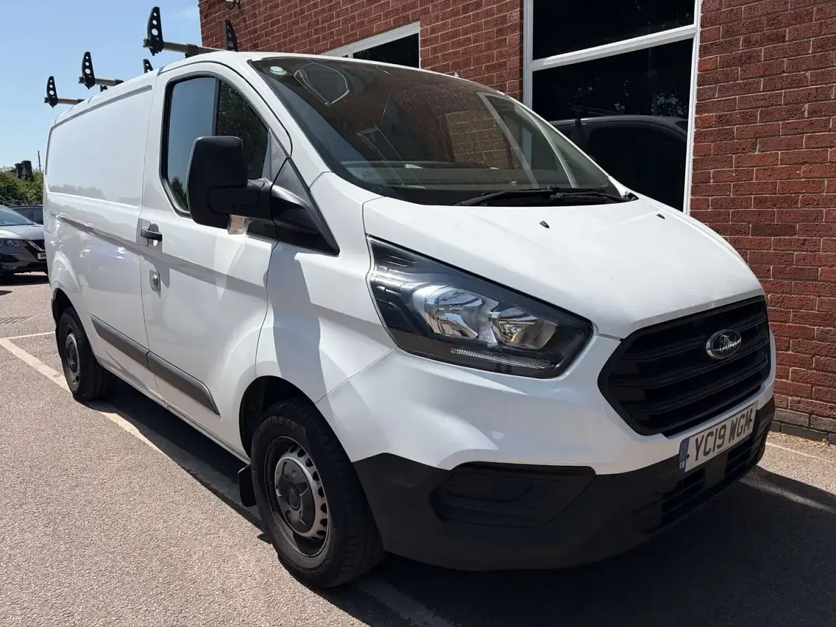 Used Ford Transit Custom 2019 White Van