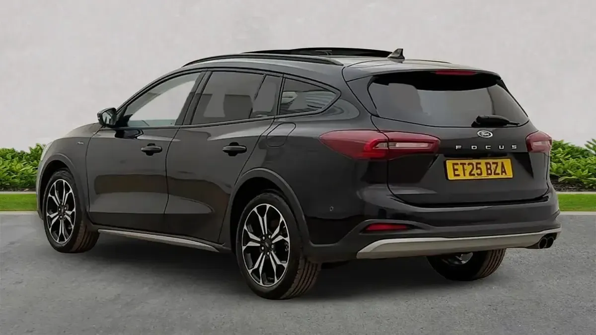 Used Ford Focus Active X 2025 Black Estate