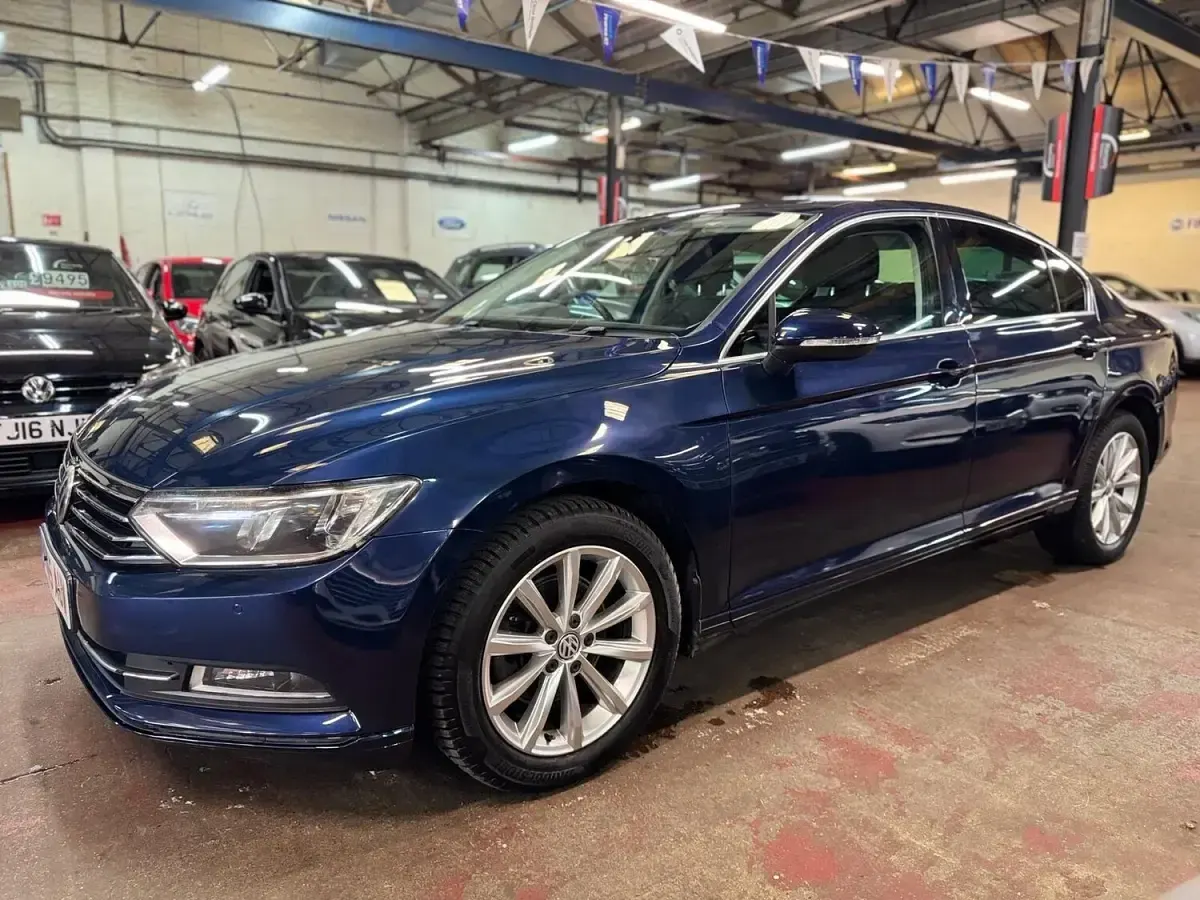 Used VW Passat Business 2015 Blue Sedan