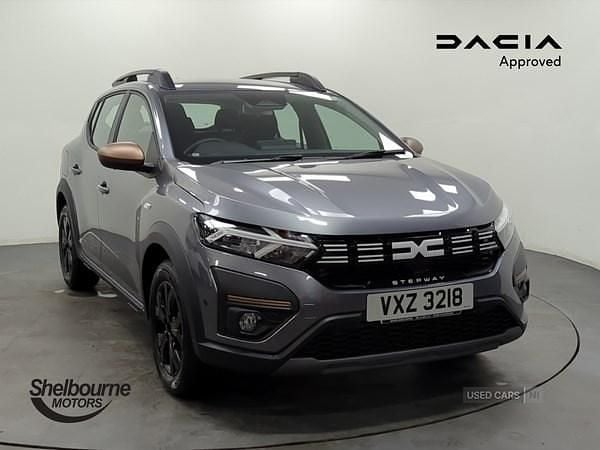 New 2025 Dacia Sandero Extreme Hatchback | £16,645 (Good price) - Image 1/4