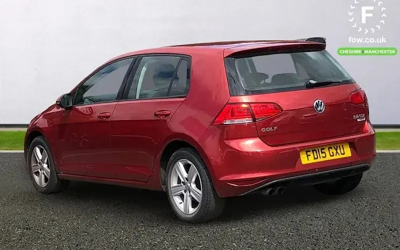 Second-hand VW Golf VII Match 150 CP (110 kW) 2015 Roșu Hatchback