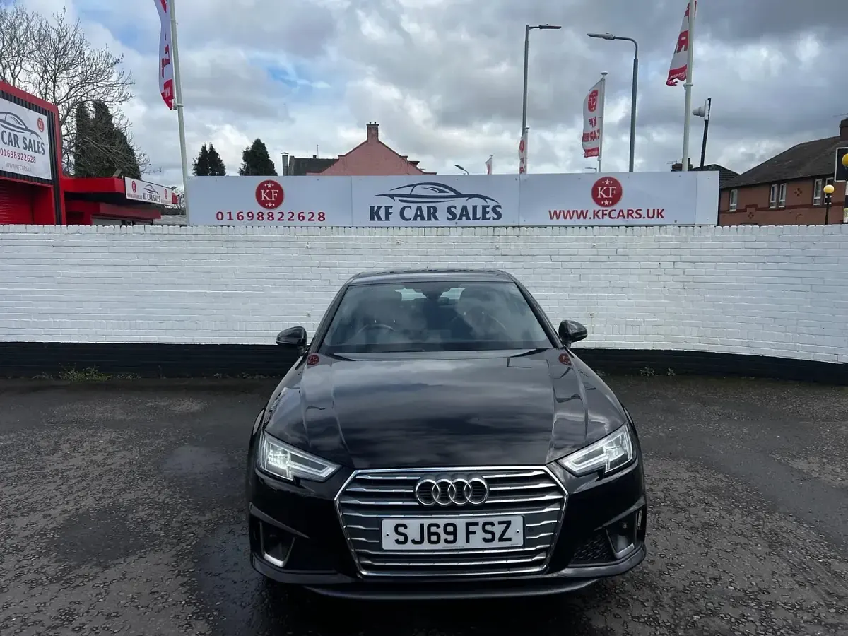 Used Audi A4 S-Line 150 HP (110 kW) 2019 Black Sedan