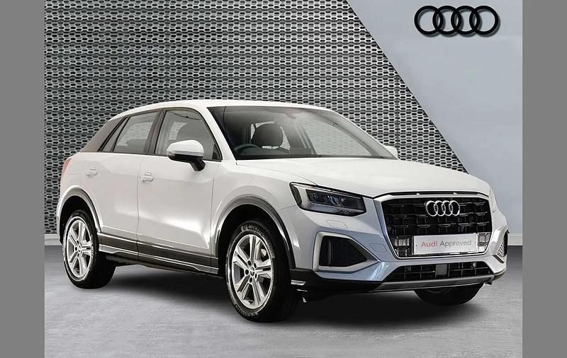 Used Audi Q2 Sport 147 HP (108 kW) 2024 White SUV