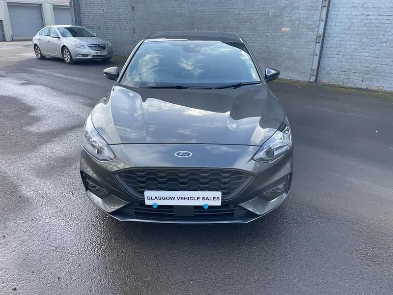 Used Ford Focus ST-Line 120 HP (88 kW) 2020 Grey Hatchback