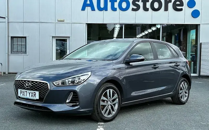 Used Hyundai i30 SE 120 HP (88 kW) 2020 Hatchback