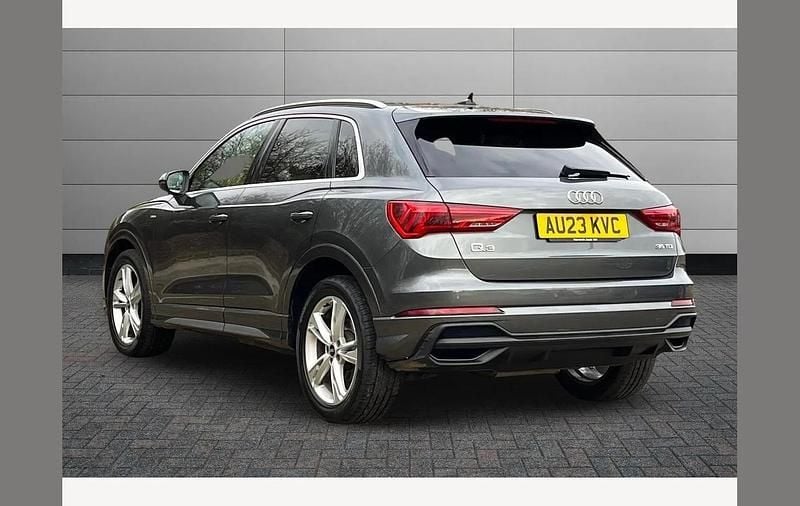 Used Audi Q3 S-Line 150 HP (110 kW) 2023 Grey SUV