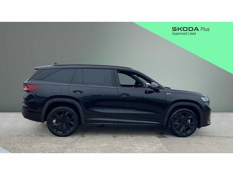 Used Skoda Kodiaq SportLine 150 HP (110 kW) 2024 Black magic pearl effect SUV