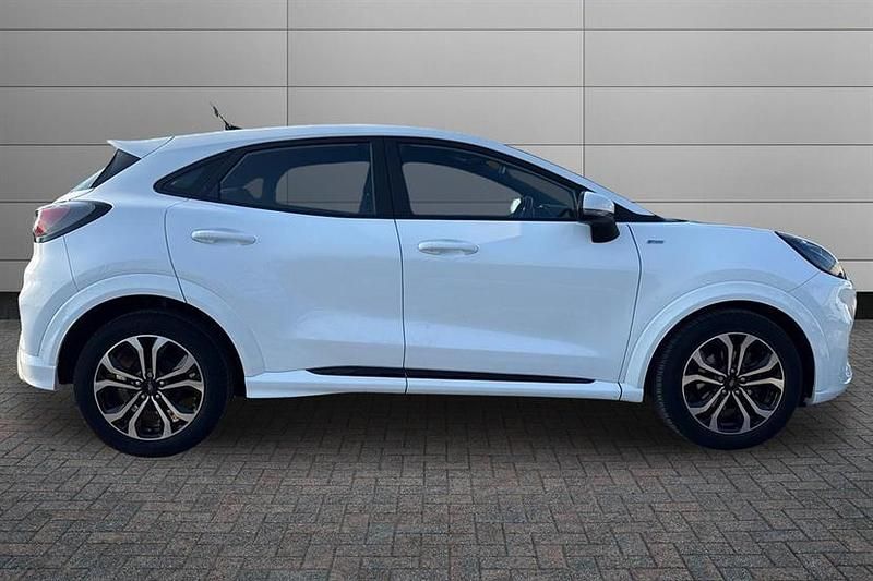 Used Ford Puma ST-Line 125 HP (91 kW) 2023 White SUV