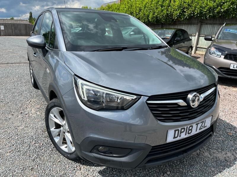 Grey Used 2018 Vauxhall Crossland X SUV | £5,995 (Fair price) - Image 1/4